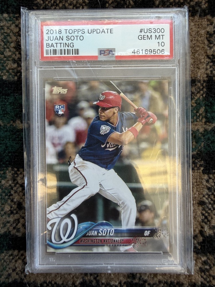 2018 Topps Update Series Juan Soto #US300 Batting PSA 10