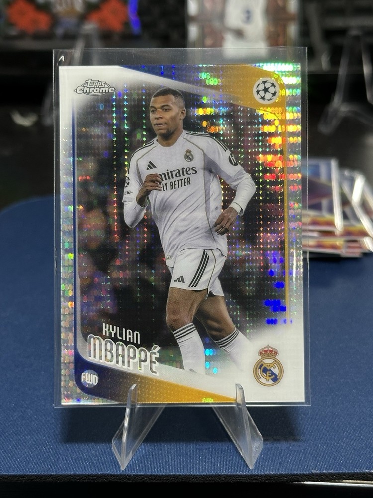 KYLIAN MBAPPE Pulsar Refractor 2025-26 Topps Chrome #112 Real Madrid C.F.
