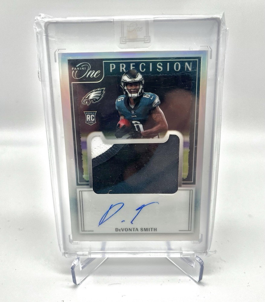 Devonta Smith Panini One Auto HOLO RPA 15/30 (4-color patch) Eagles Rookie RC