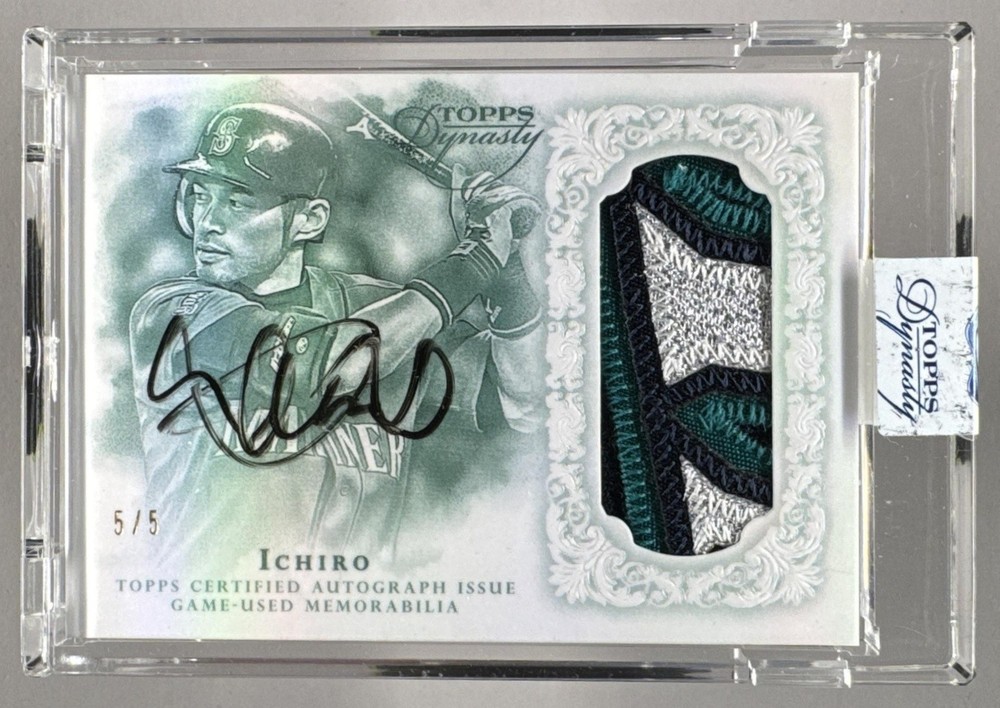 Ichiro Suzuki 2015 Topps Dynasty #AP-I9 Emerald GU Logo Patch Auto 5/5