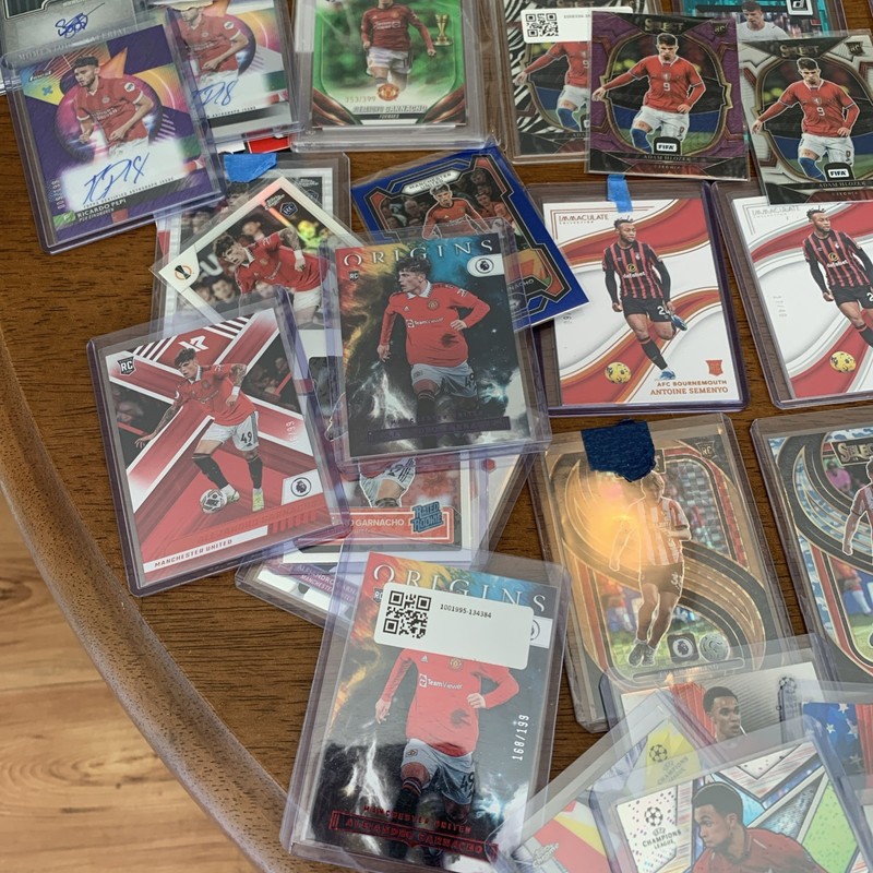 Soccer Card Lot SSP, Inserts, Rookies, Numbered and Autos  for 2026 World Cup view 2
