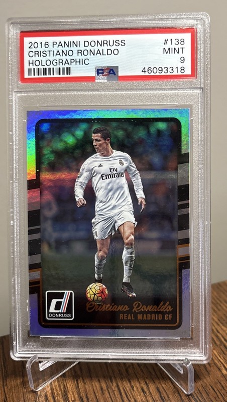 2016 Panini Donruss Cristiano Ronaldo #138 Holo PSA 9 MINT view 2