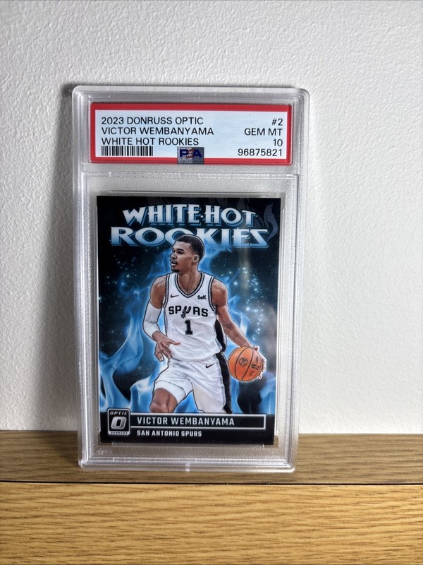 2023-24 Optic - White Hot Rookies 💥Victor Wembanyama💥 - ROOKIE - PSA 10💎💎💎