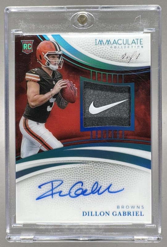 Dillon Gabriel 2025 Panini Immaculate #109 Nike Swoosh Patch RC Auto 1/1