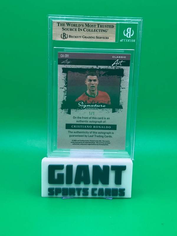 2025 Leaf Signature Series Art Shimmer Cristiano Ronaldo Auto 1/1 BGS 9.5 view 2