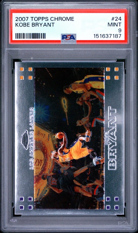 151637187 Kobe Bryant 2007 Topps Chrome #24 PSA 9