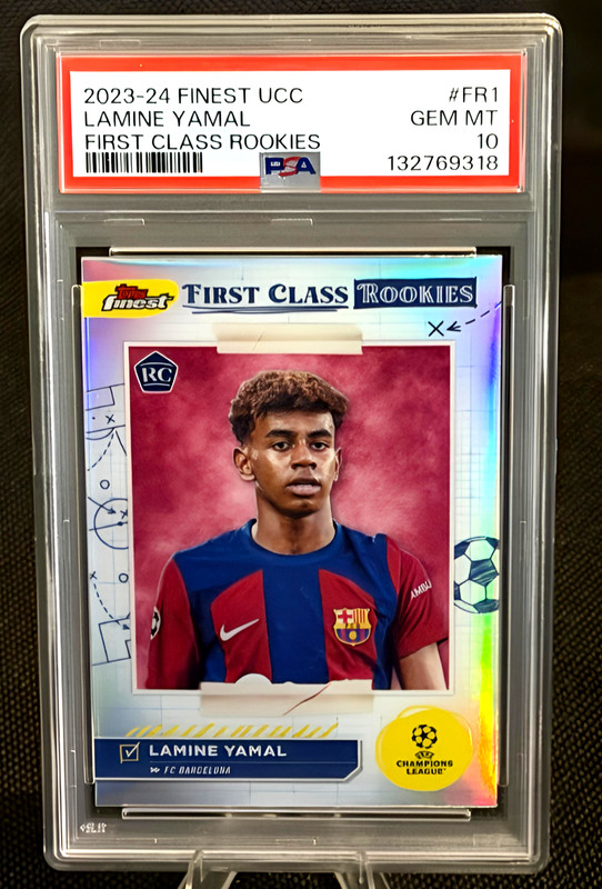Lamine Yamal PSA 10 GEM MT 2023-24 Topps Finest UCC First Class Rookies #FR1 RC