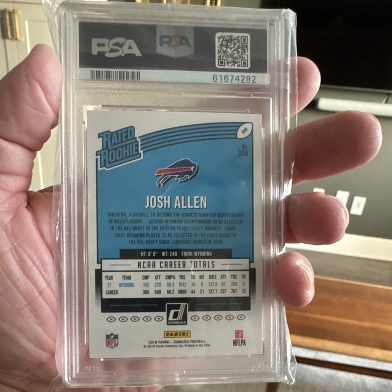 Panini 2018 Donruss Rated Rookie Josh Allen RC #304 Buffalo Bills PSA 10 view 2