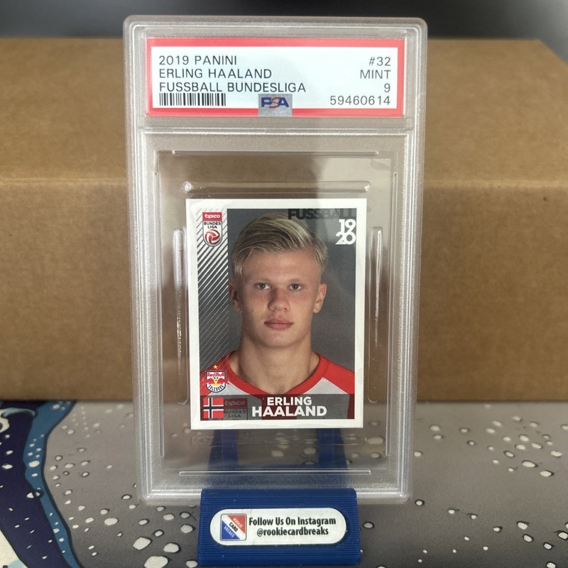 2019 Panini Fussball Bundesliga Soccer #32 Erling Haaland RC Rookie PSA 9