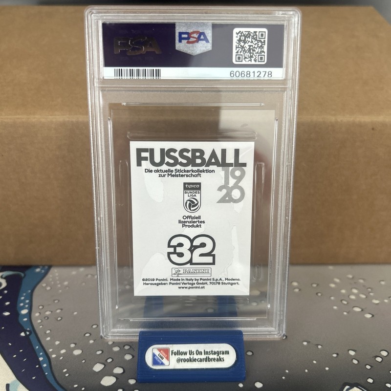 2019 Panini Fussball Bundesliga Soccer #32 Erling Haaland RC Rookie PSA 9 view 2