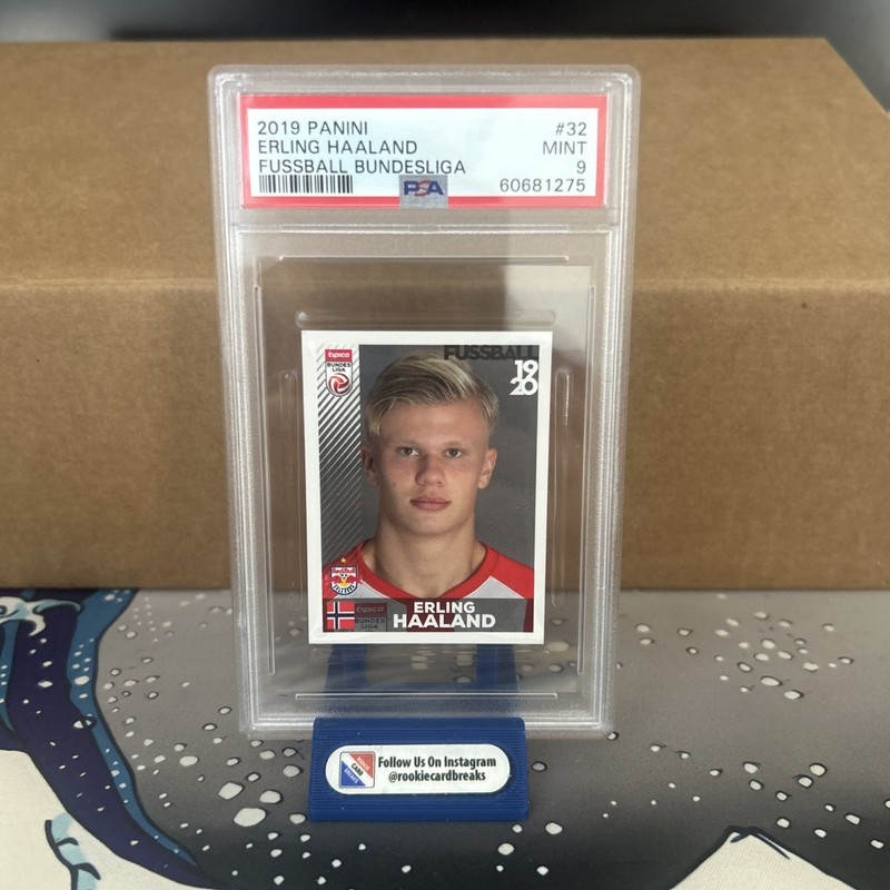 2019 Panini Fussball Bundesliga Soccer #32 Erling Haaland RC Rookie PSA 9