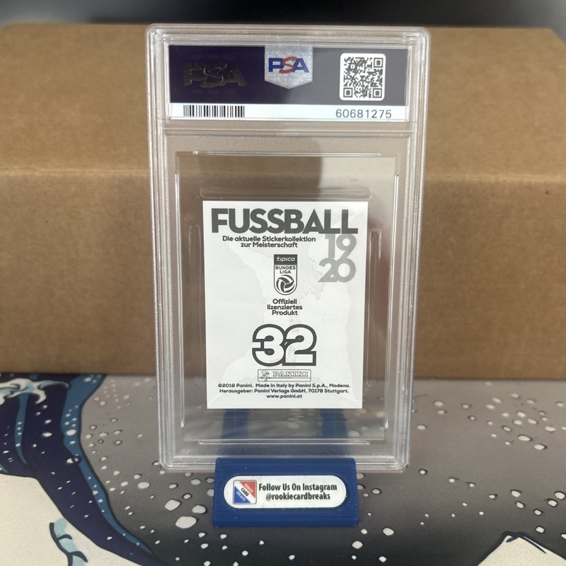 2019 Panini Fussball Bundesliga Soccer #32 Erling Haaland RC Rookie PSA 9 view 2
