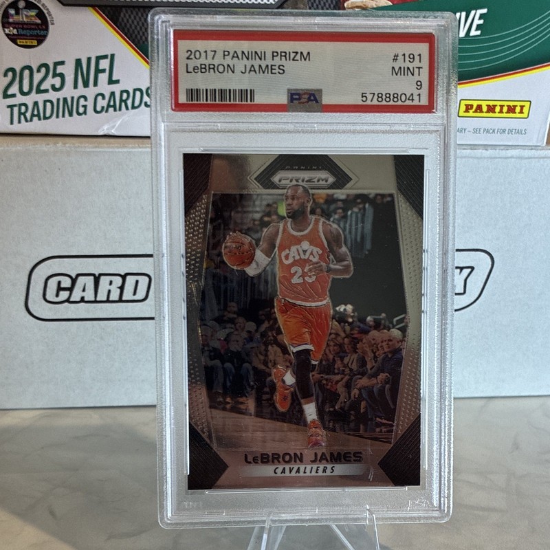 Panini 2017-18 Prizm LeBron James Base #191 Cleveland Cavaliers PSA 9