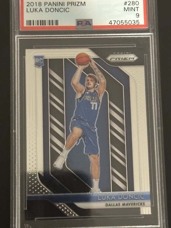 2018-19 Panini Prizm Luka Dončić #280 (RC) PSA 9
