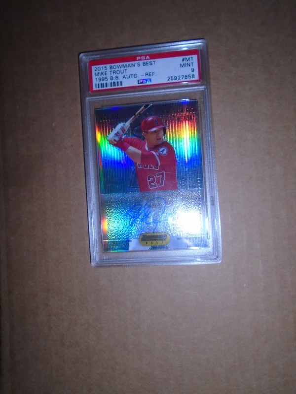 2015 Bowman's Best Mike Trout Autograph Refractor /30 PSA 9 Auto