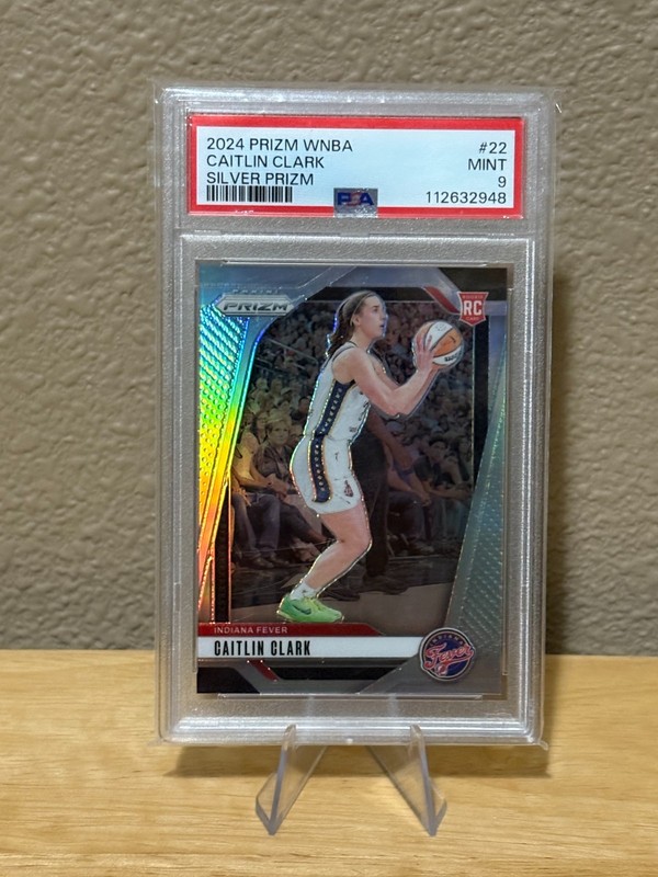 2024 CAITLIN CLARK PANINI SILVER PRIZM ROOKIE WNBA BASKEBTALL CARD #22 PSA 9 