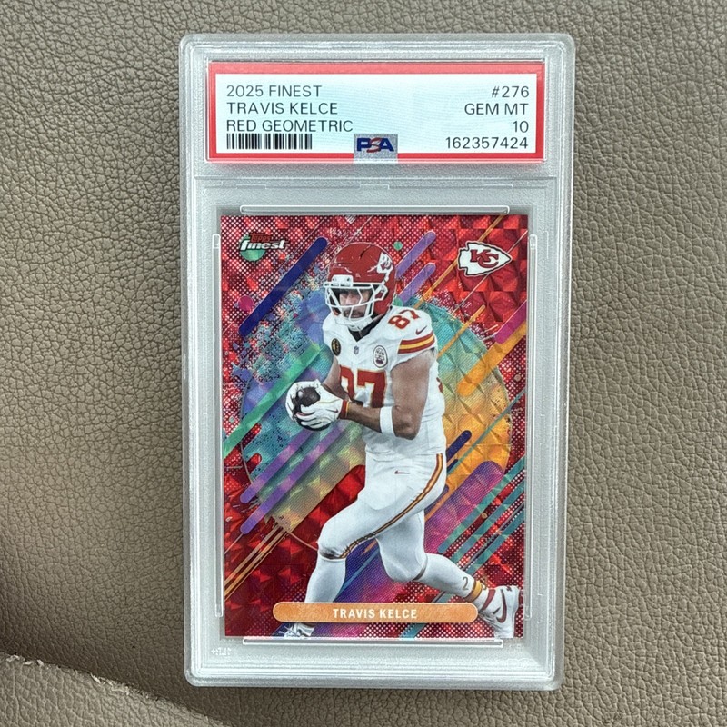 2025 Topps Finest Football Travis Kelce Red Geo /3 PSA 10