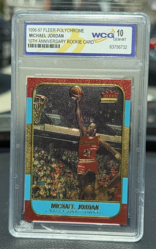1996 MICHAEL JORDAN 👑 FLEER 10TH ANNIVERSARY "BRUSHED GOLD" ROOKIE CARD!  10 🔥