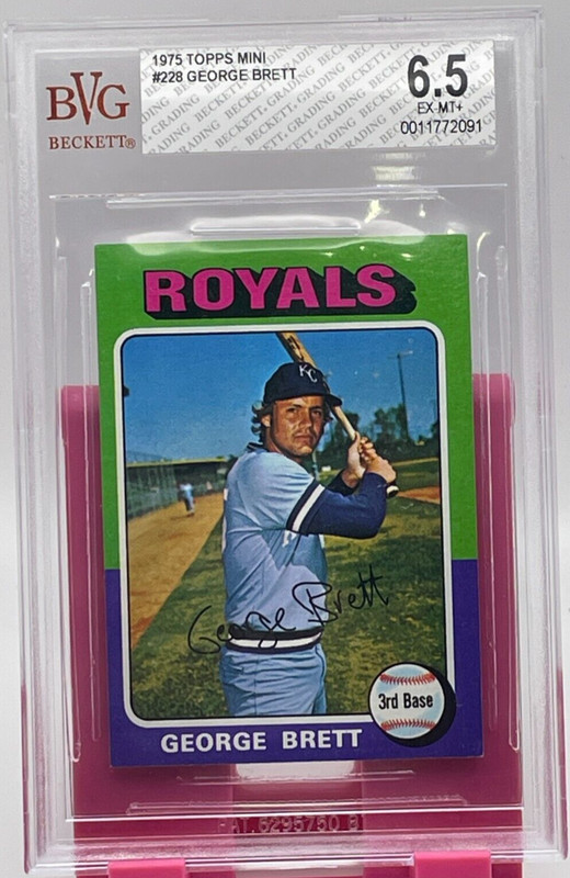 MLB Vintage HOF Baseball Card Mystery Pack 4 Cards Chase PSA #ed Auto Relic READ