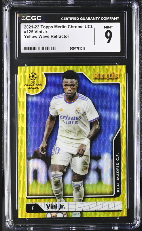 2022 Vini Vinicius Jr. 2021 Topps Merlin Chrome UEFA #125 Yellow Wave /225 CGC 9