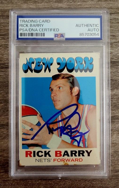 Rick Barry Signed 1971-72 Topps Basketball Rookie Card #170 NBA HOF AUTO PSA