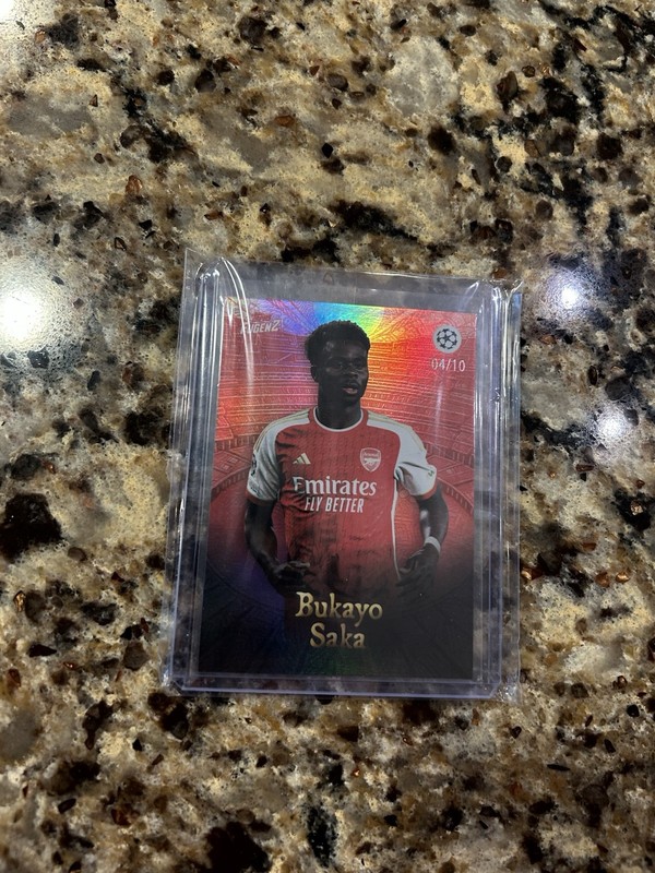 2023/24 Topps FugenZ Bukayo Saka Red /10 Arsenal