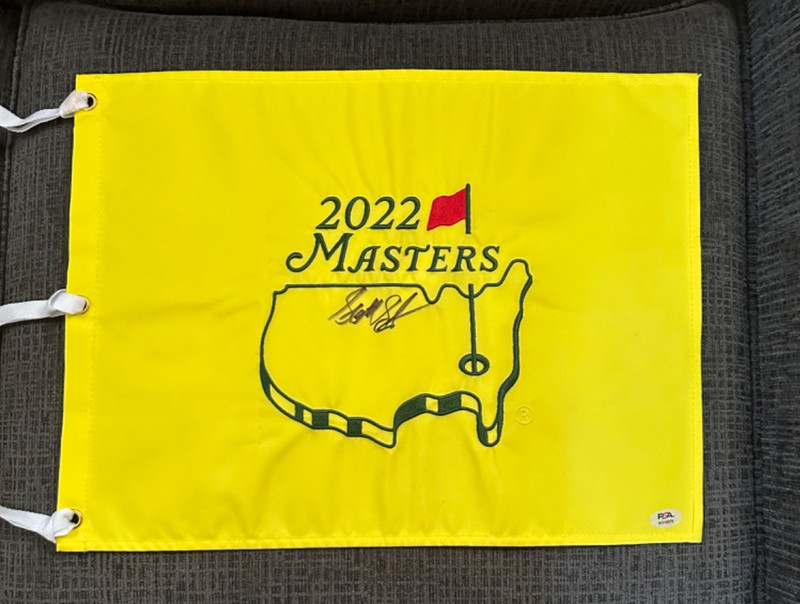 SCOTTIE SCHEFFLER  2022 Champion Masters Flag Signed Autographed   PSA CERTIFIED