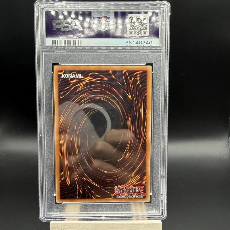 Red Dragon Archfiend (Ghost Rare) GFP2-EN182 First Edition PSA 10 view 2