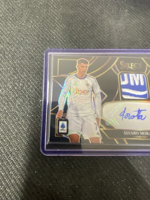 2025-26 Panini Select Serie A Alvaro Morata 1/1 Black Patch Auto Como #AM-AM view 2