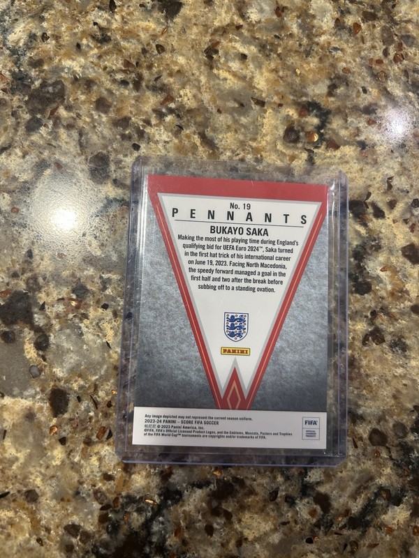 2023/24 Panini Score Pennants Bukayo Saka England Case Hit SP Arsenal view 2