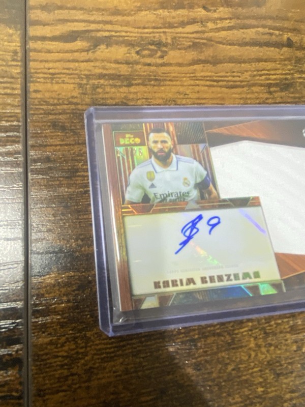 Karim Benzema 2025-26 Topps Deco Match Worn Patch Auto #’ed 24/25 Real Madrid view 2