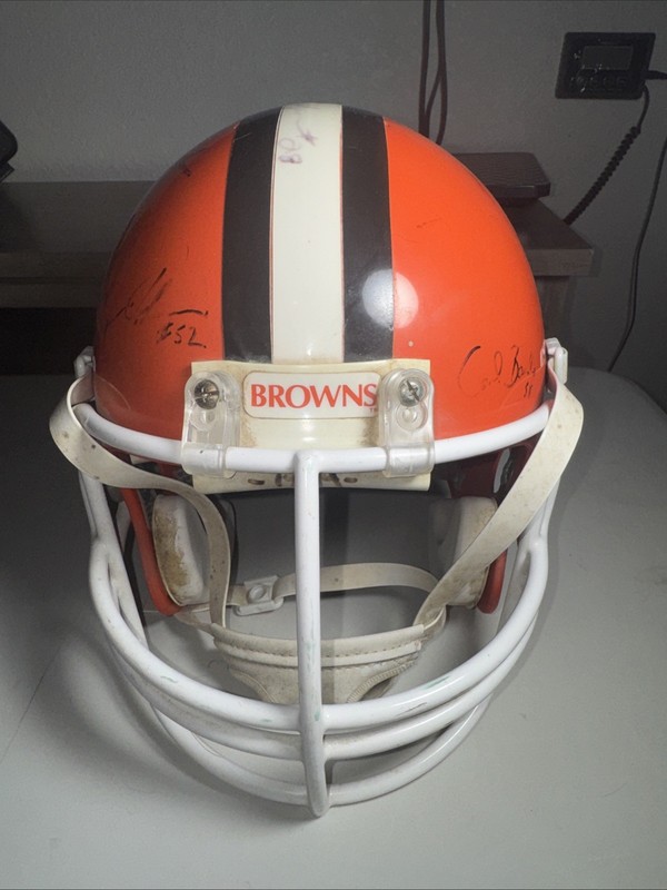 1994 Cleveland Browns Game Used Helmet Player Unknown  Auto Carl Banks, &others
