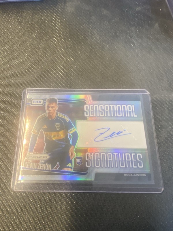 2025-26 Panini Prizm FIFA Boca Juniors RC Kevin Zenon Sensational Auto /199