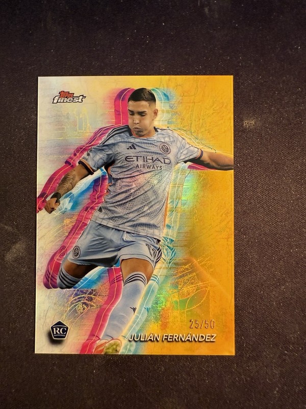 2024 Topps Finest MLS Julian Fernandez #11 Holo Glow Gold /50 RC NYCFC