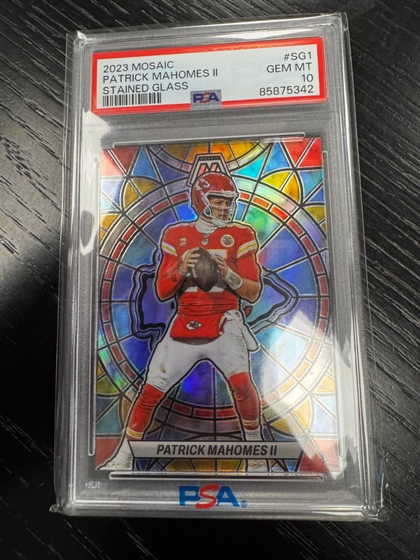 2023 Panini Mosaic Stained Glass Patrick Mahomes II #SG-1 PSA 10 Gem Mint