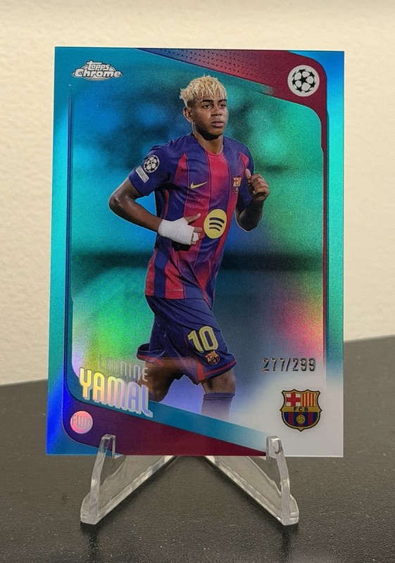 Lamine Yamal 2025-26 Topps Chrome UEFA Teal Lava /299 Barcelona