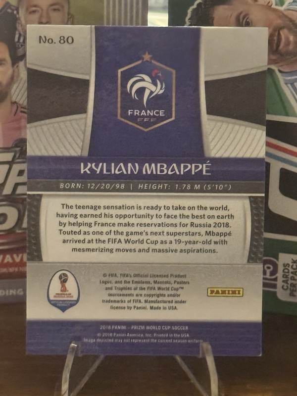 2018 Panini Prizm World Cup - Kylian Mbappe #80 view 2