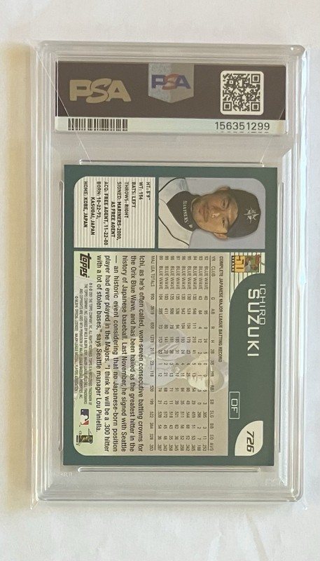 2001 Topps Ichiro Suzuki Rookie Card #726 PSA 8 NM-MT Seattle Mariners RC view 2