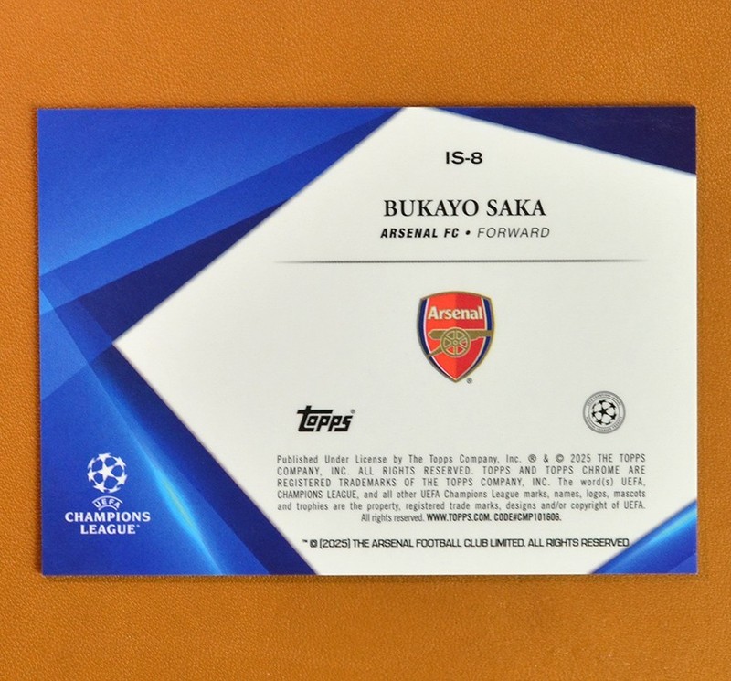 2024-25 Topps Chrome Sapphire UEFA Bukayo Saka Infinite Sapphire #IS-8, Arsenal view 2