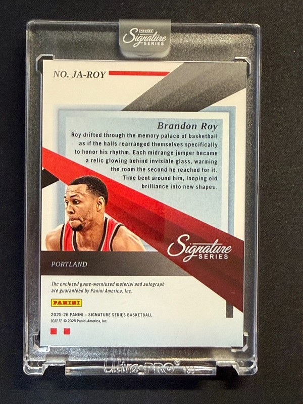 2025-26 Panini Signature Series BRANDON ROY Auto Jersey GAME USED 1/5 view 2
