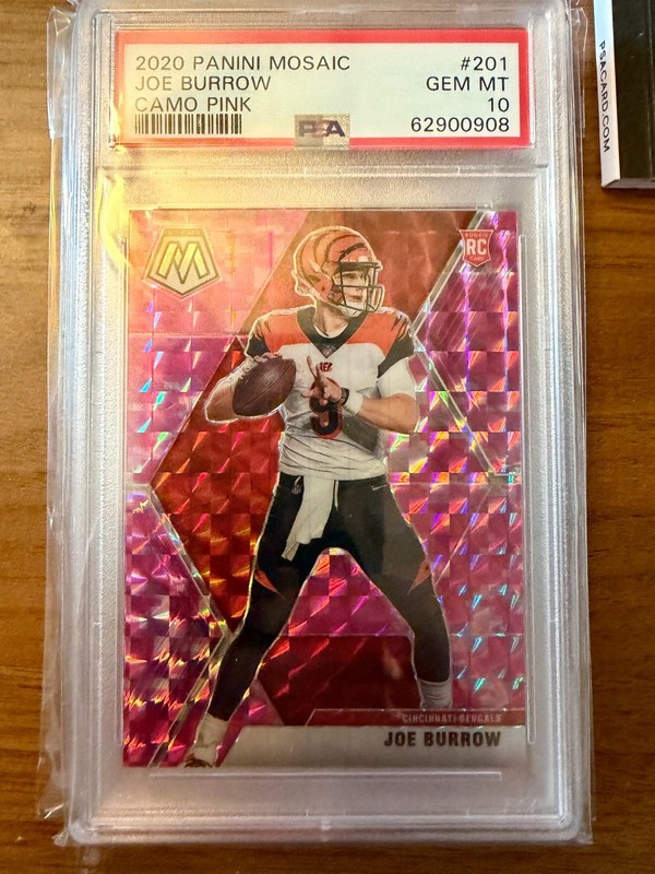 2020 PANINI MOSAIC CAMO PINK ROOKIE CARD #201 JOE BURROW PSA 10 BENGALS RC