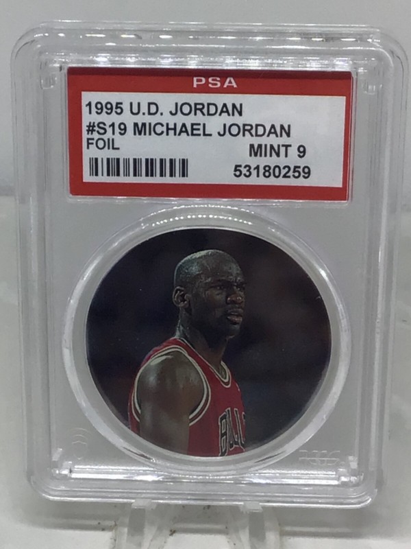 1995 UD Jordan Milkcaps FOIL #S19 Michael Jordan PSA 9 (5 in all grades)