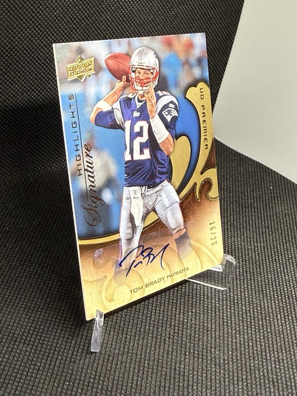 Tom Brady 2008 Upper Deck Premier Signature Gold Auto /25 #SH15 GOAT Patriots view 2