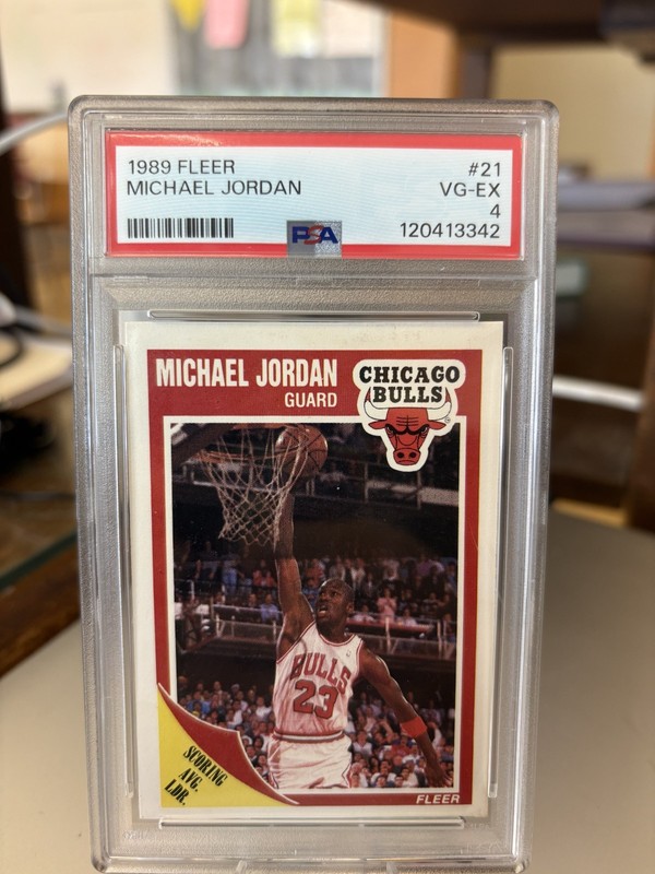 1989-90 Fleer - Michael Jordan #21 PSA 4