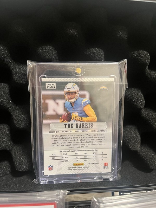 Panini Prizm 2025 Tre Harris Rookie Auto Retro 2012 Green Scope #RSI-13 /75 PSA view 2