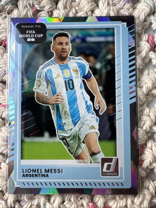 Lionel Messi - 2025-26 Donruss Road to World Cup - Cubic Foil 