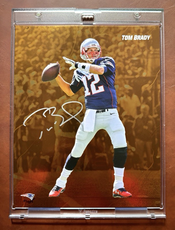 2024-2025 FANATICS EMANATE TOM BRADY LARGE 8X10 ON-CARD AUTOGRAPH WHITE AUTO /25