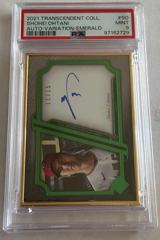 2021 Topps Transcendent Shohei Ohtani Emerald Image Variation Auto #11/15 PSA