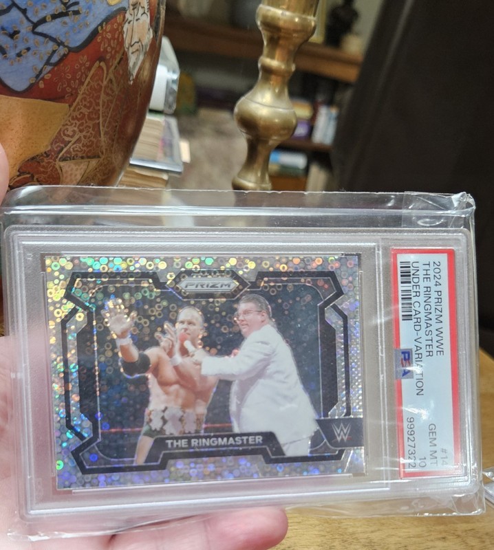 2024 Panini Prizm WWE's Stonecold  Steve Austin "The Ringmaster" PSA 10 Variatio
