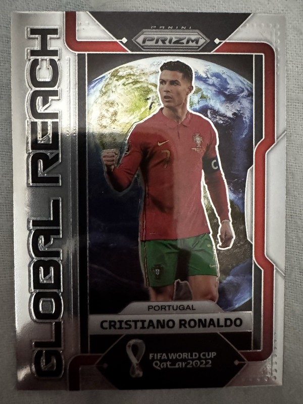 2022 Panini Prizm World Cup Qatar - Lionel Messi, Cristiano Ronaldo 4 - Card Lot view 2